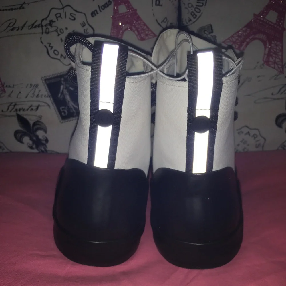Hunter woman boots/sneakers white